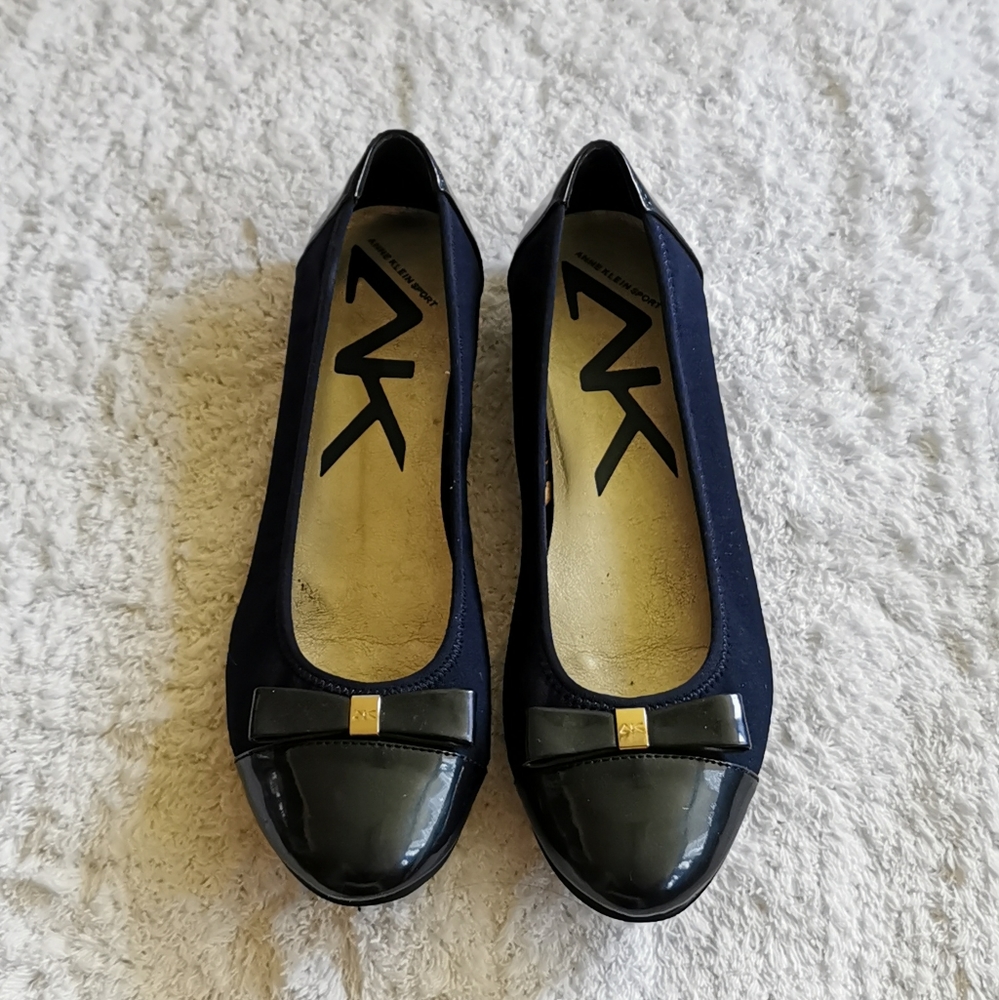 Anne Klein Flats, Size 9, Navy